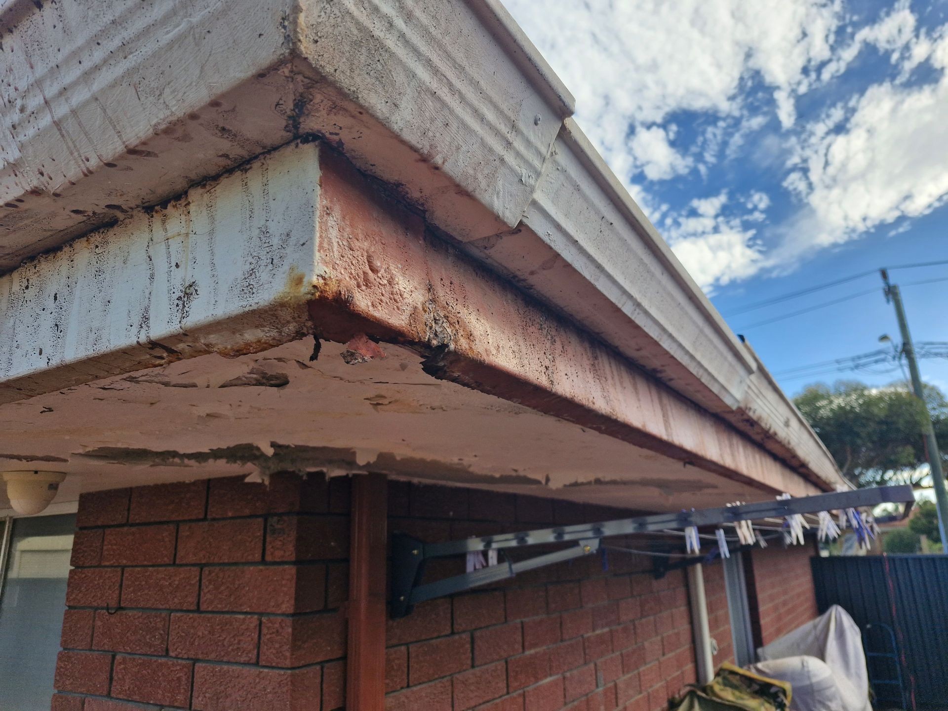 Do your gutters need replacing?